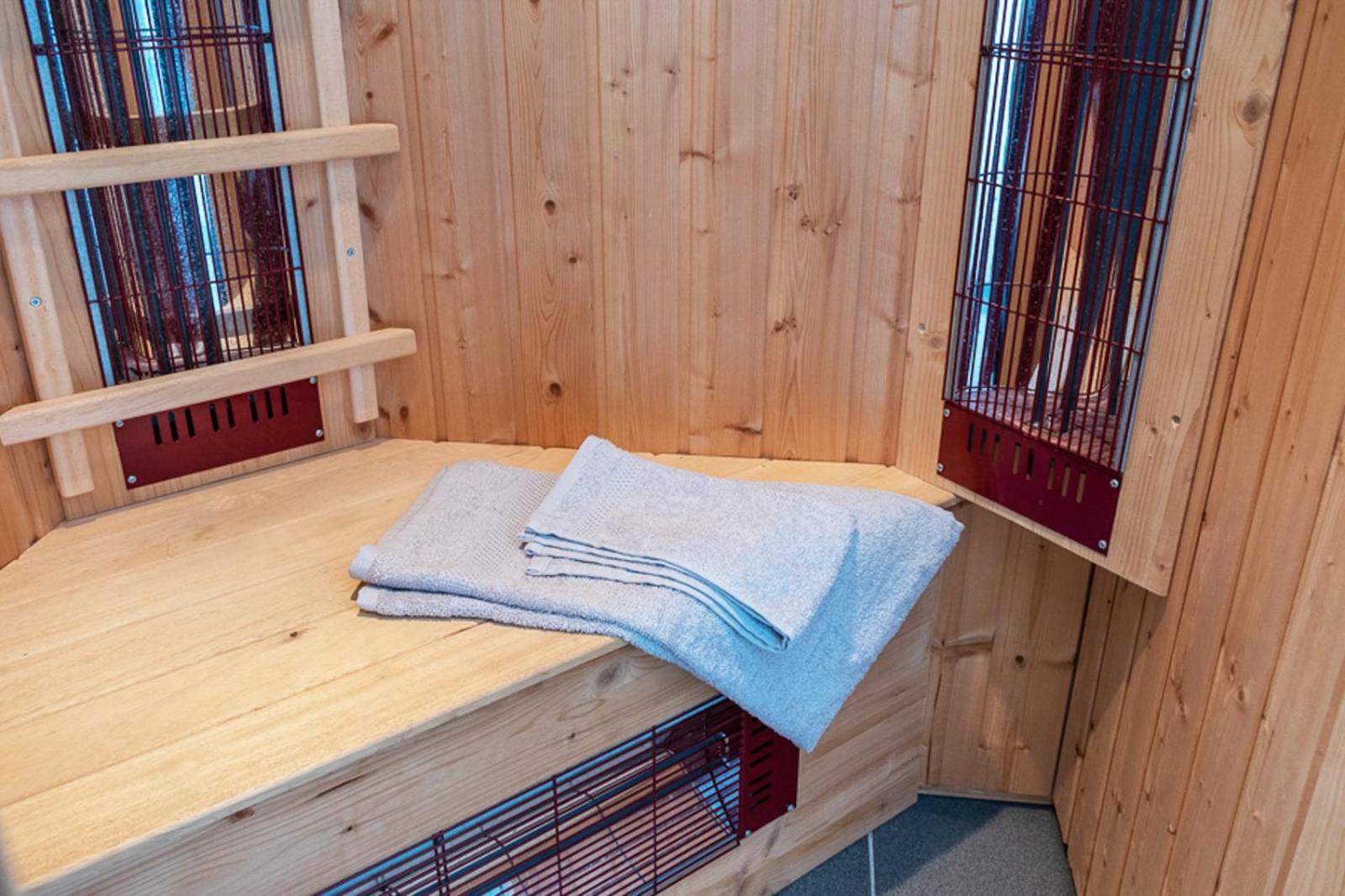 Summio Vakantiepark Emslandermeer Vlagtwedde Room photo